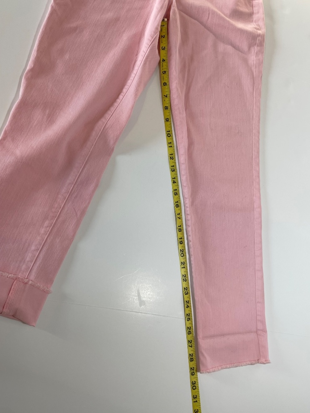 Carve Designs Hi Rise Jeans Pink size 6 NWT - Picture 9 of 13